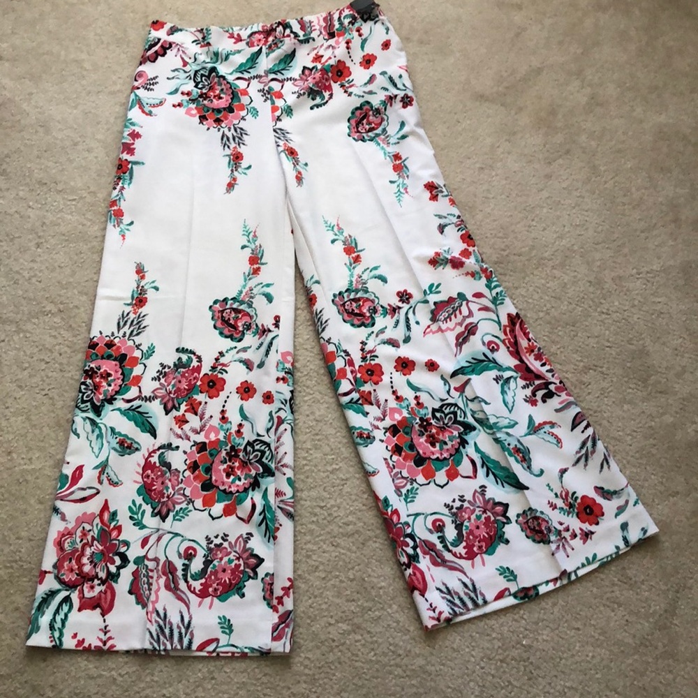 New York & Company Floral Palazzo Pants.